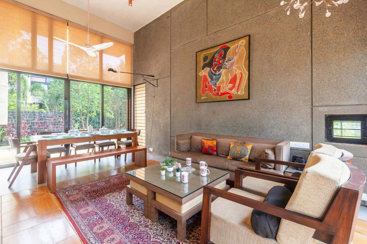 Villa Foresta By Stayvista With Modern Decor, Swimming Pool & Expansive Lawn For A Perfect Escape Lonavala Ngoại thất bức ảnh